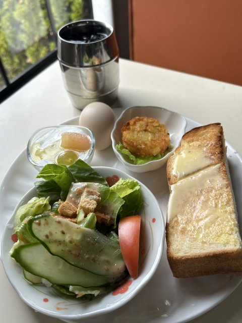コルシカのレポート写真1（岐阜の食いしん坊担当）