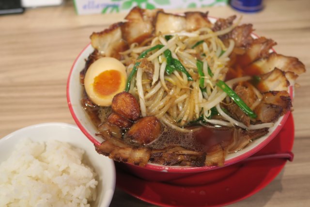 焼豚ジョニーへのみずほのトヤマさんのレビュー写真