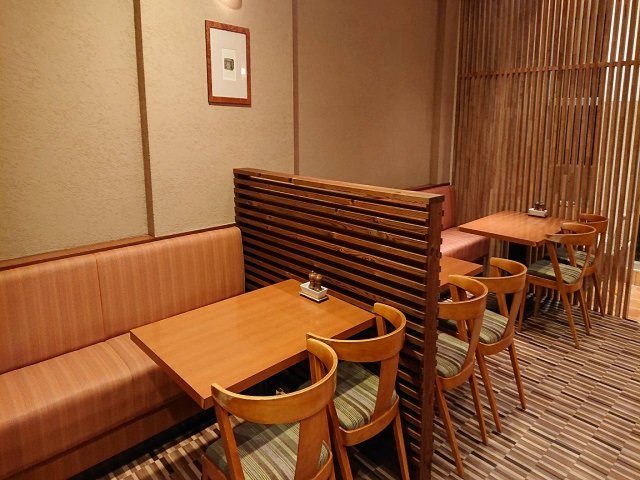穏やかな時間が流れる店内