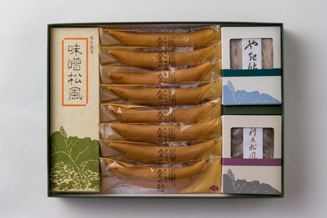 御菓子司 玉井屋本舗｜たくさんの感謝を込めて 贈物特集写真1