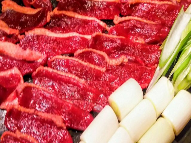 鮮度と技があってこそ叶う、鴨の繊細な味わい。