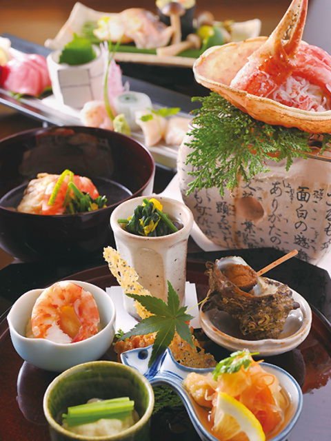素材の持ち味を最大限に活かしたお料理で晴れの日を演出。