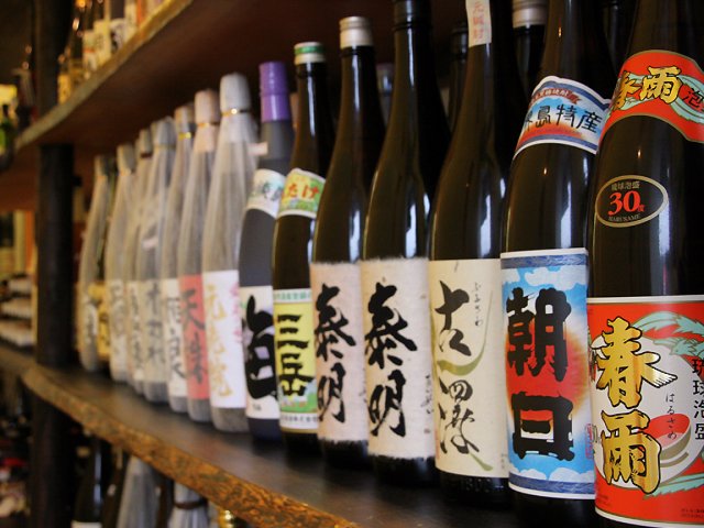 こだわりの酒は希少な銘柄も豊富。卸もOK！またの名を『地酒屋Hiro』