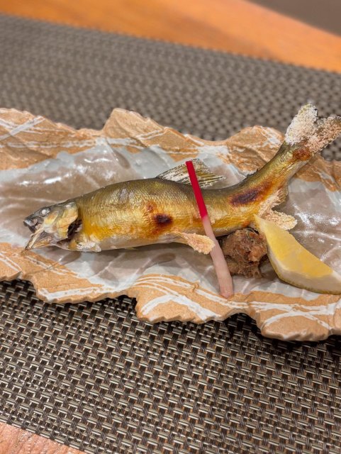 5月から9月にかけては鮎がおすすめ。