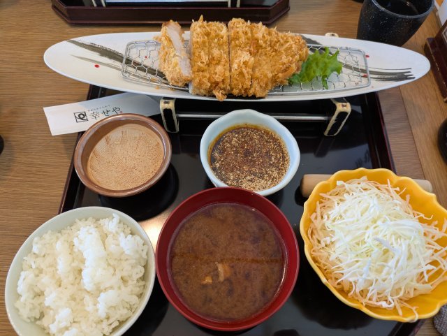 やわらかとんかつ 幸せや 則武店へのあんとるーむさんのレビュー写真