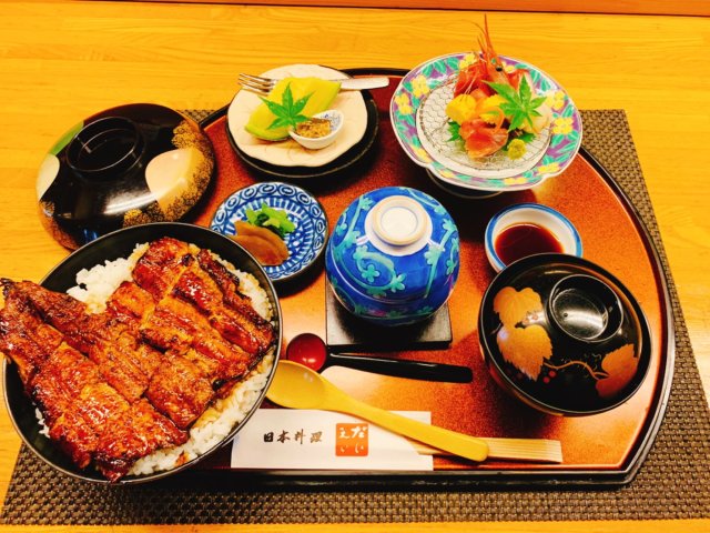 おもてなしにもおすすめの「うなぎ御膳」。