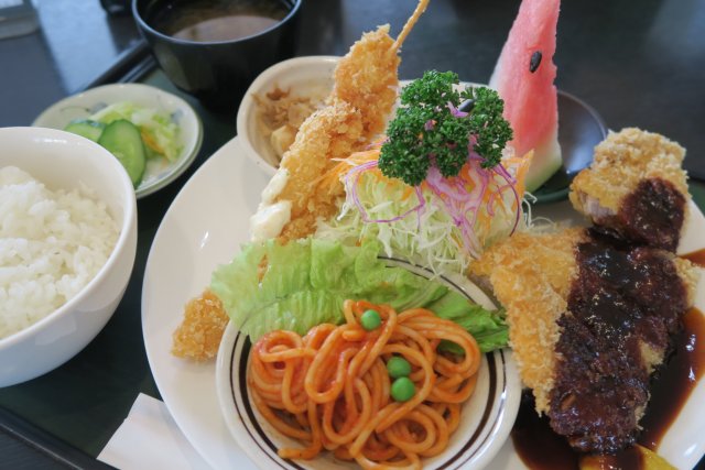 とんかつ屋 すいげんのレポート写真1（みずほのトヤマ）