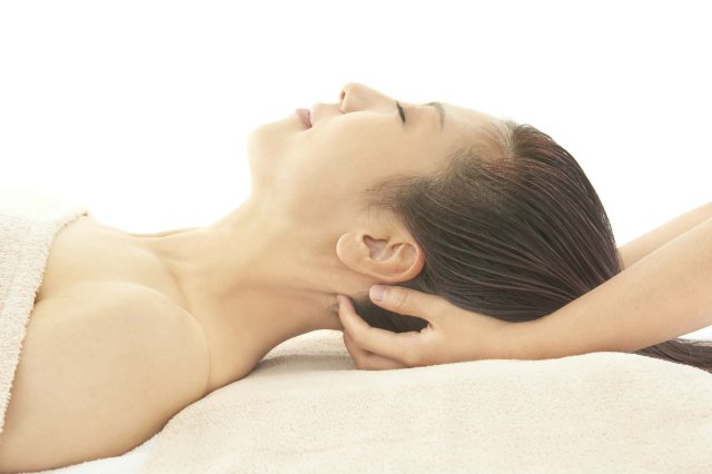 進化型ヘッドテラピー「Bakusui Sleep Therapy」。
