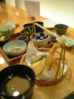 旬彩定食家 おひつやのレポート写真1（ぽこ）