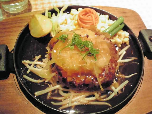 ハンバーグのお店 ダゼリオのレポート写真1（まみぃ）