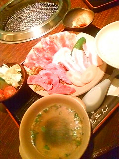 焼肉道場 ローヤル 黒丑人 岐阜店のレポート写真1（momo）