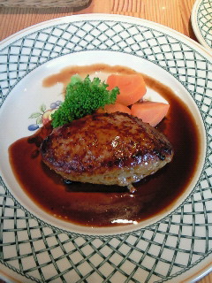 西洋飲食館 Fujiiのレポート写真1（るん）