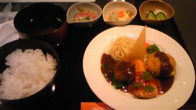 洋風食卓 ふらいぱんのレポート写真1（blossom30）