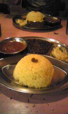 カレーの文化屋食堂のレポート写真1（おまめ）