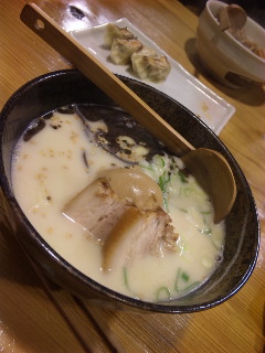ラーメン屋 イマカツのレポート写真1（クレ）
