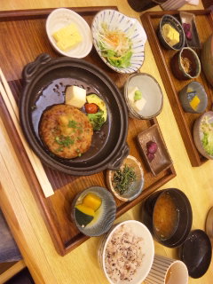 おひつ定食 旬菜屋のレポート写真1（クレ）
