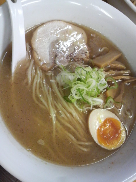 自家製麺 よなや のレポート写真1（いくち）