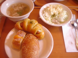 手作りパンの店 ログハウス山田のレポート写真1（ゆふ）