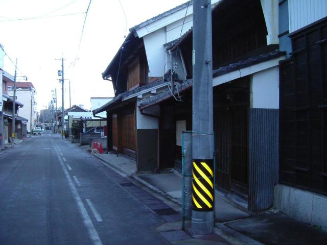 鋸型の家並みへのチャラヒさんのレビュー写真