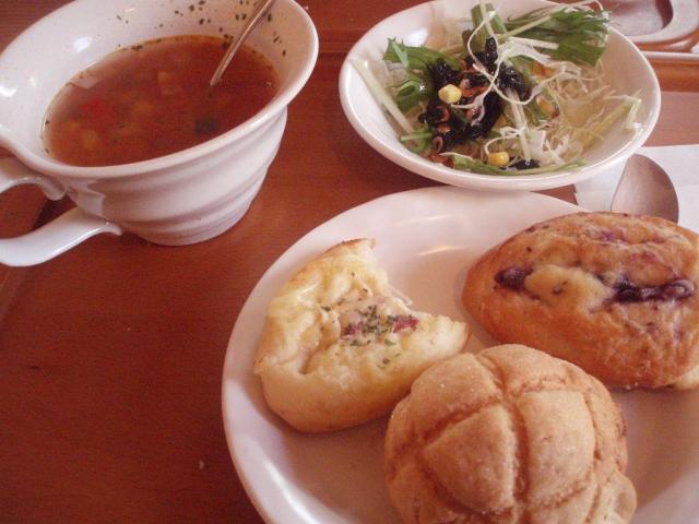 手作りパンの店 ログハウス山田のレポート写真1（ちき姫）