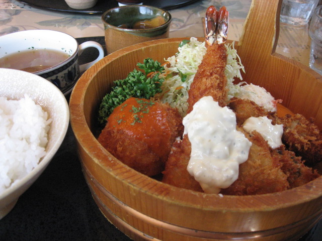 町の洋食屋 3Pigsのレポート写真2（saifan）