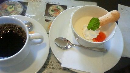 洋風食卓 ふらいぱんのレポート写真2（さくら）