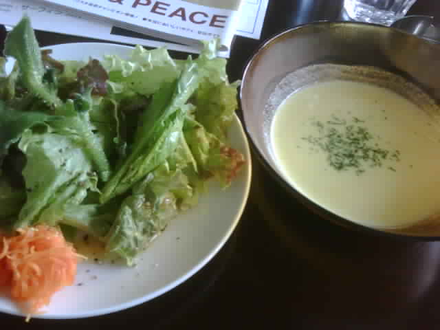 bois cafeのレポート写真2（にしこ）