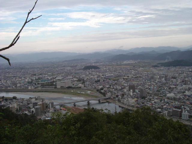 めい想の小径(登山道)のレポート写真2（チャラヒ）