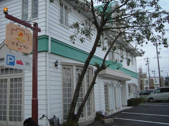 カフェ ド ブランツェのレポート写真2（チャラヒ）