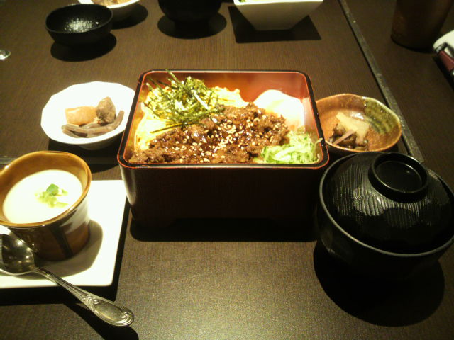 飛騨牛料理 匠味のレポート写真1（ちゅわぁ）
