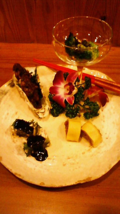 お粥と創作中華料理の店 小槌のレポート写真1（ラッキールーラーじゃん）
