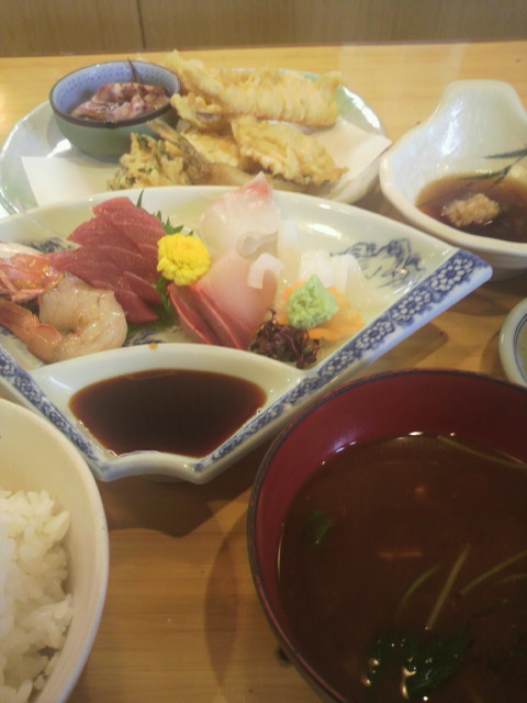 小梅本店のレポート写真1（ポニョ）