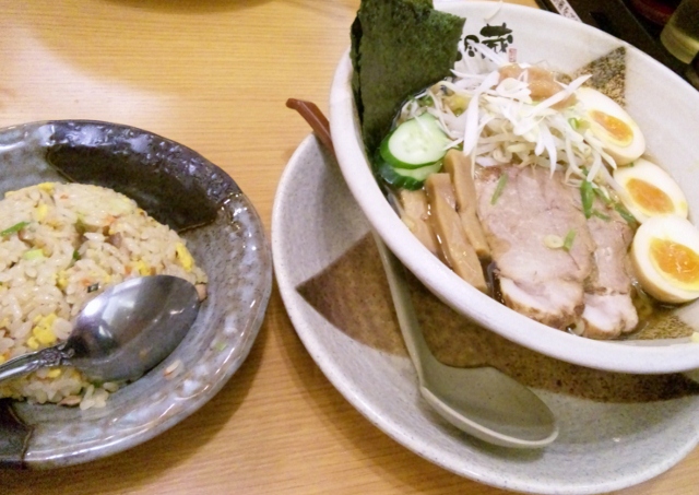 越後秘蔵麺 無尽蔵 柳津家のレポート写真2（まみぃ）
