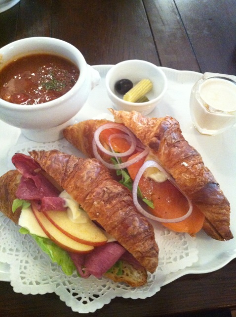 Cafe de dolceのレポート写真2（める）