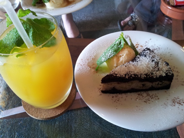 cafe Kante Manfilaのレポート写真1（mogu）