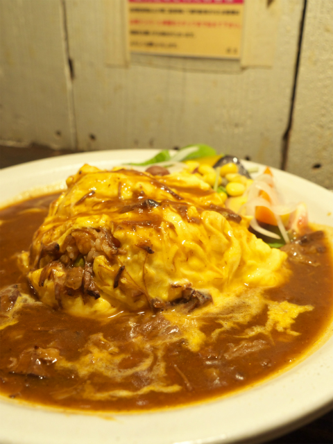 カレー工場ベビーダのレポート写真1（レッツなヤング）
