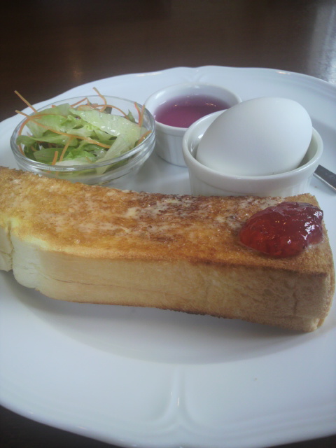 CAFE&DINING ACHEのレポート写真2（ポニョ）