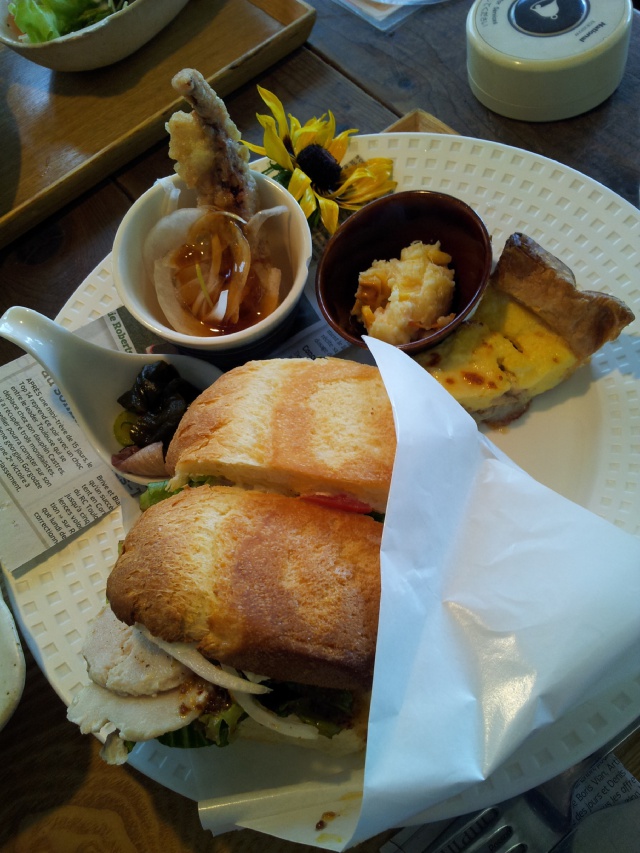 カレー工場ベビーダのレポート写真1（mogu）