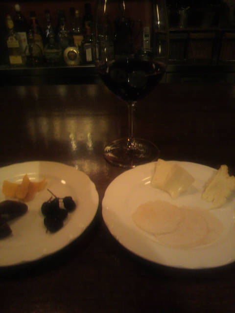 WINE-BAR ADONISのレポート写真2（ポニョ）
