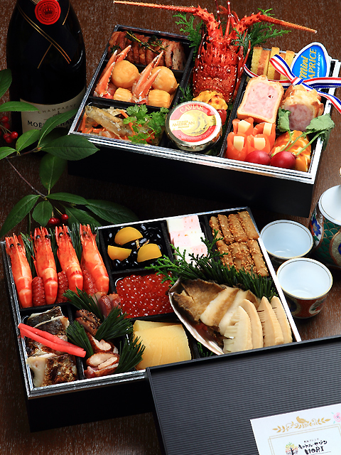 和食とフレンチからなるおせち｜和食とフレンチからなるおせちは43,200円。厳選した"和"と"洋"の高級食材を使...