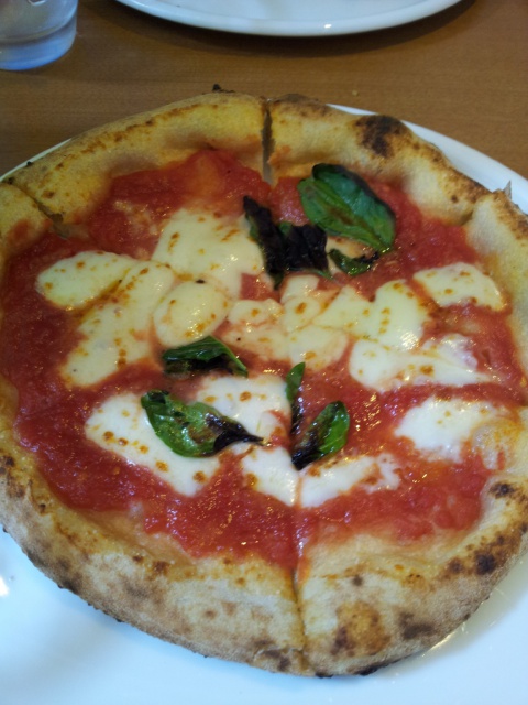 Pizzeria SPADAのレポート写真1（mogu）
