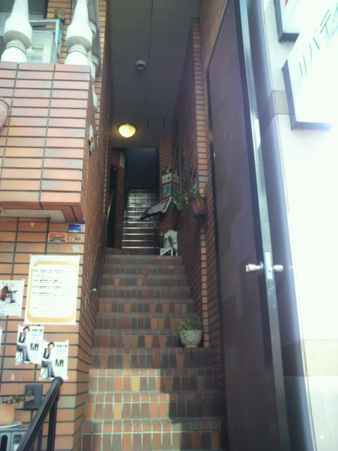JAZZ LIVE SPOT BAGUのレポート写真3（ポニョ）