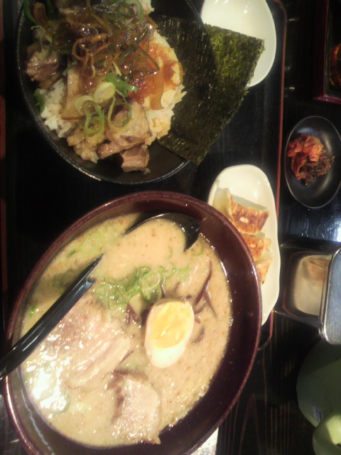 くねくね 正木店のレポート写真1（ポニョ）