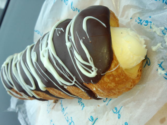 Boulangerie Dadaのレポート写真1（ｱﾔｺｼﾞｬﾊﾟﾝ）