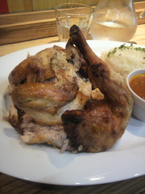 GOLDEN CHICKENのレポート写真1（ポニョ）