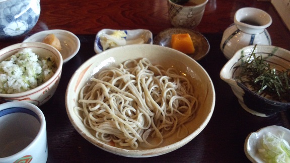 蕎麦 瑠草のレポート写真1（phonyeggplant）