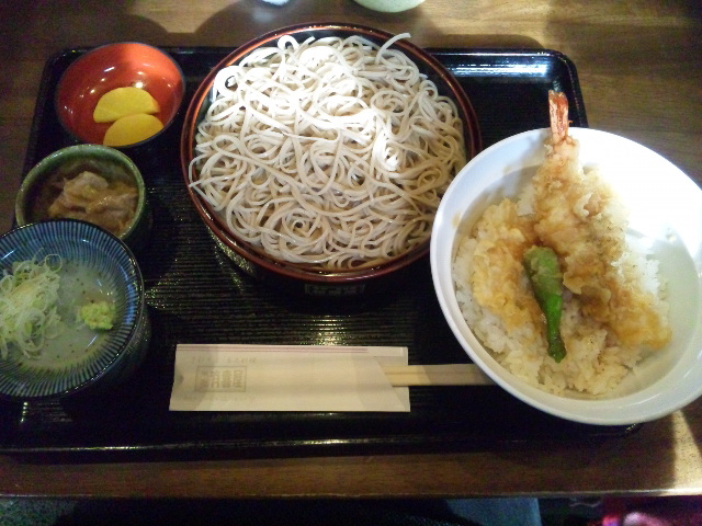 京都有喜屋 和蕎庵のレポート写真1（める）