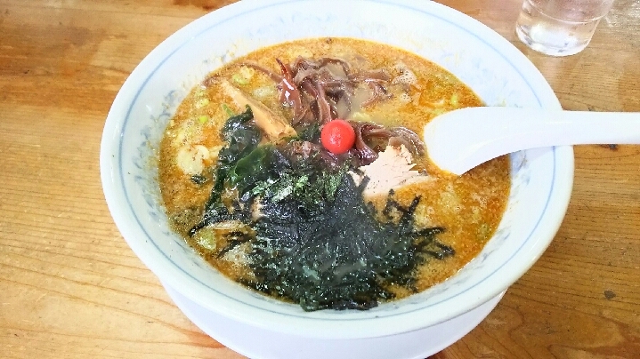 らぁ麺 楽楽のレポート写真1（める）