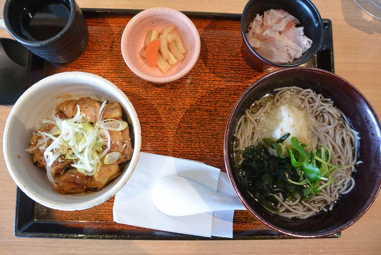 大戸屋 美濃加茂店のレポート写真4（レッツなシニア）