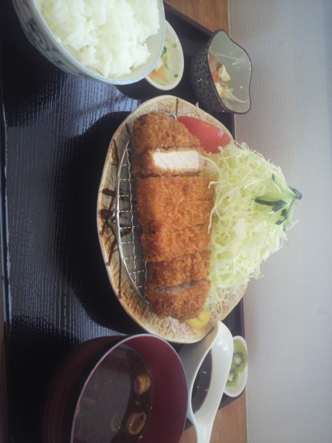 お食事処 かつみちのレポート写真1（ポニョ）